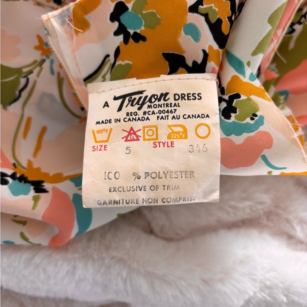 Floral Maxi Dress - Picture 6 of 9